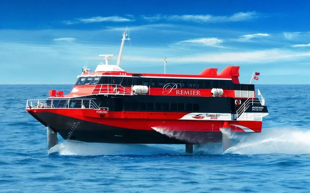 TurboJET Tickets: Macau Outer Harbour Terminal to Hong Kong–Macau Ferry Terminal Image 1
