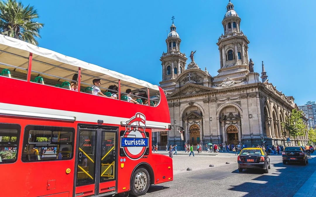 Turistik: Santiago Hop-on Hop-off Bus Tour Image 2