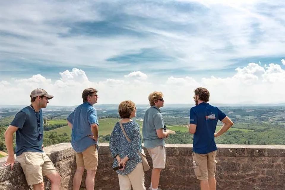 Tuscan day trip from Rome with lunch and wine tasting included