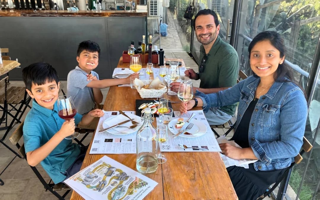 Tuscan Farm Food and Wine Tour with Tastings, Kid-Friendly Drinks, and San Gimignano Visit Image 1