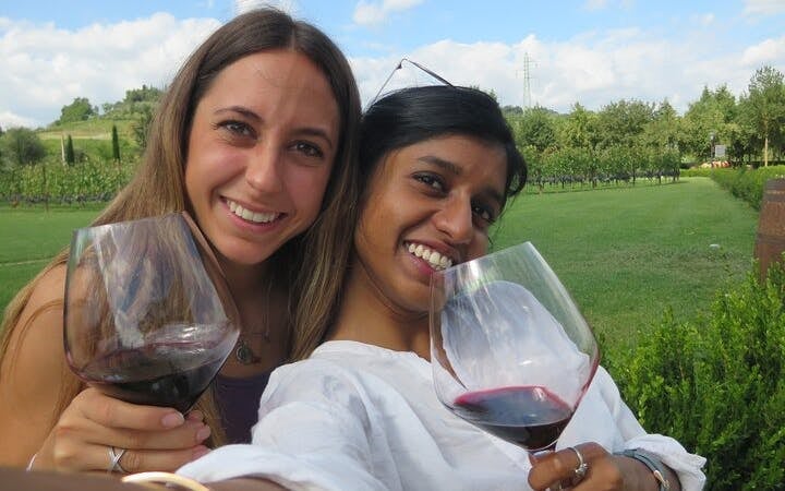 Tuscany Tuk Tuk Wine Tour with Local Guide, Traditional Lunch, and Premium Wine Tasting Image 3