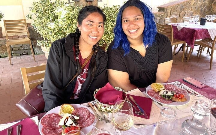 Tuscany Tuk Tuk Wine Tour with Local Guide, Traditional Lunch, and Premium Wine Tasting Image 10