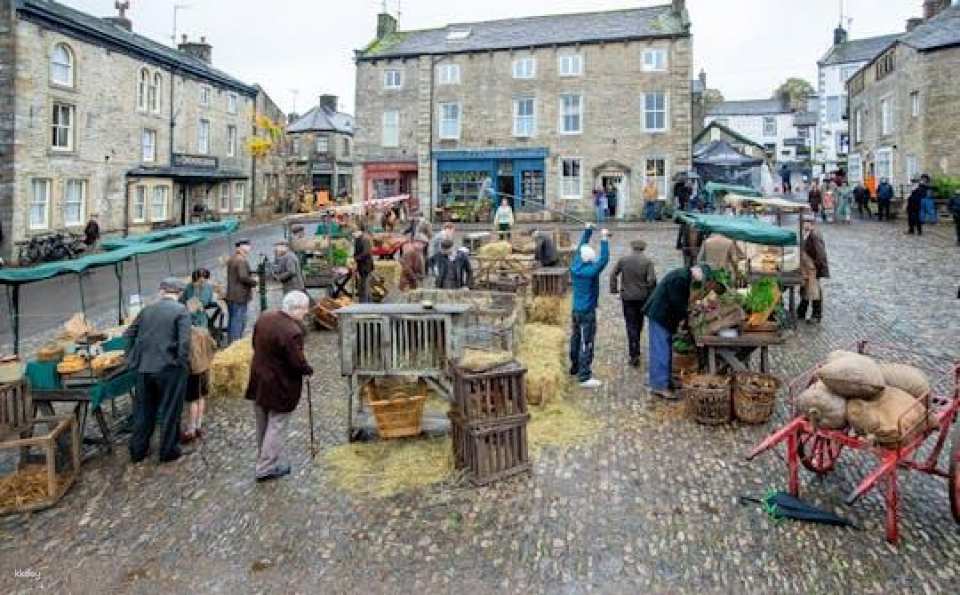 TV series All Creatures Great and Small inspired guided coach tour