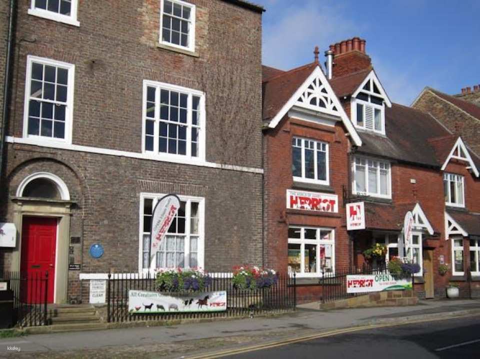 TV series All Creatures Great and Small inspired guided coach tour
