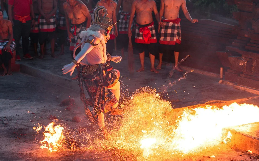 Ubud: Kecak & Fire Dance Show Tickets
Image 3