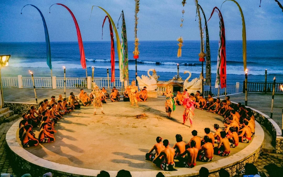 Ubud: Kecak & Fire Dance Show Tickets 
 Image 5