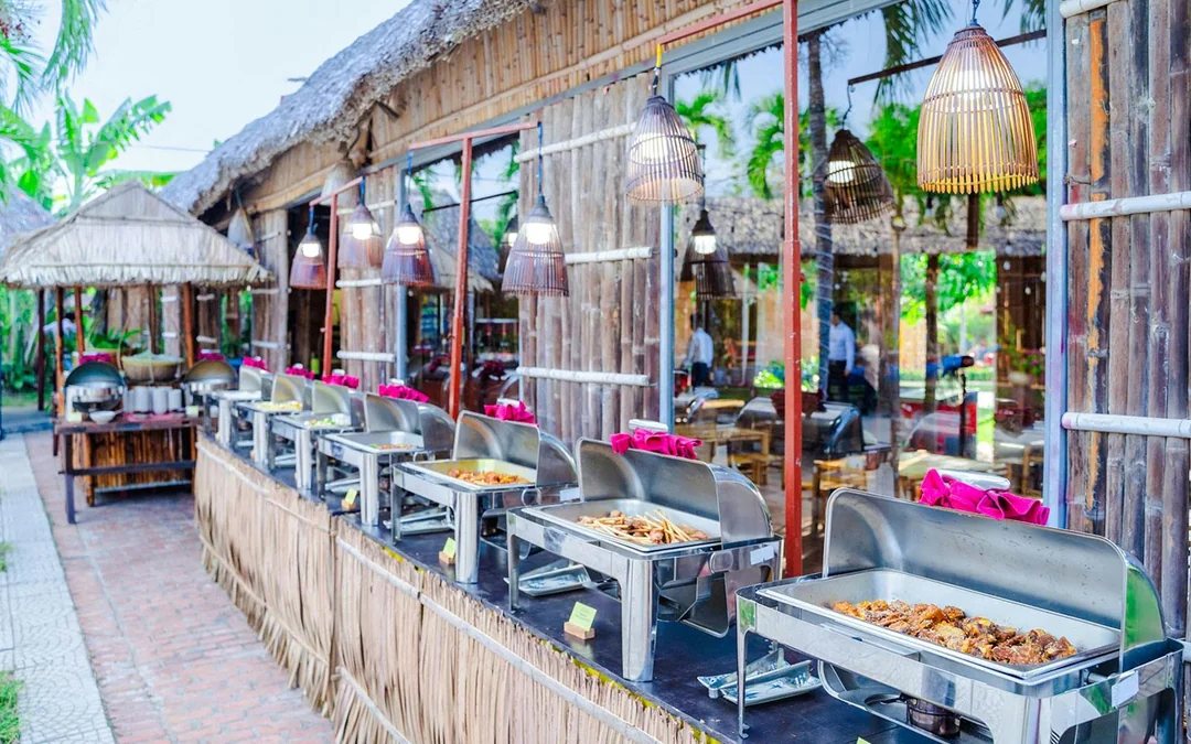 [Ultimate Combo] Hoi An Memories Show Tickets with Lantern Release on Boat & Dinner
 Image 5