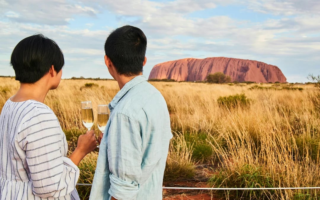 Uluru Sunset & Stargazing Tour with BBQ Dinner Image 7