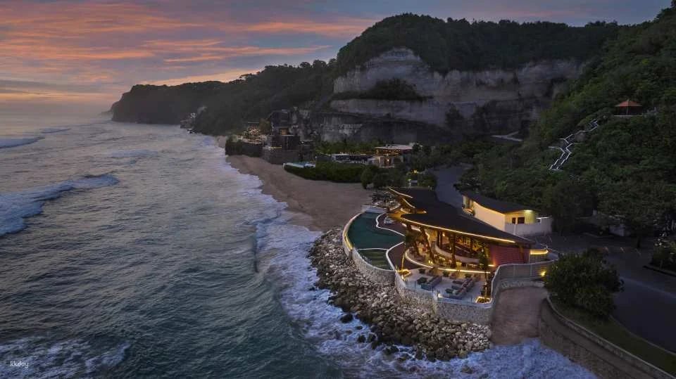 UMA Beach House at Umana LXR Bali Resort