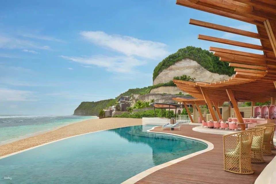 UMA Beach House at Umana LXR Bali Resort