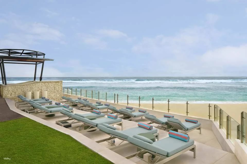 UMA Beach House at Umana LXR Bali Resort