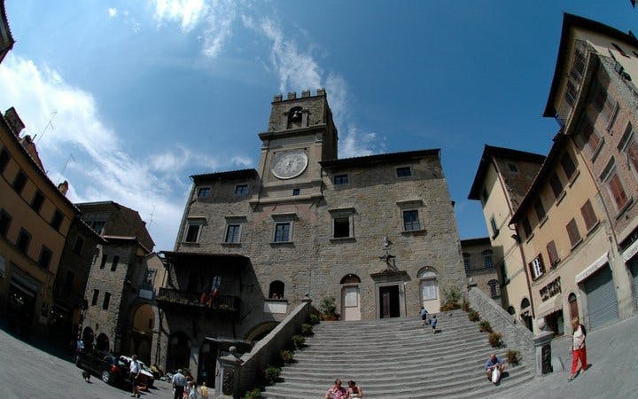 Under the Tuscan Sun Filming Locations Private Van Tour from Florence Image 3