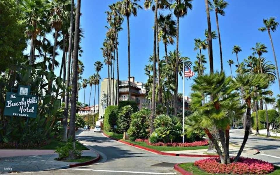Universal Studios Hollywood with shuttle and Celebrity Homes tour