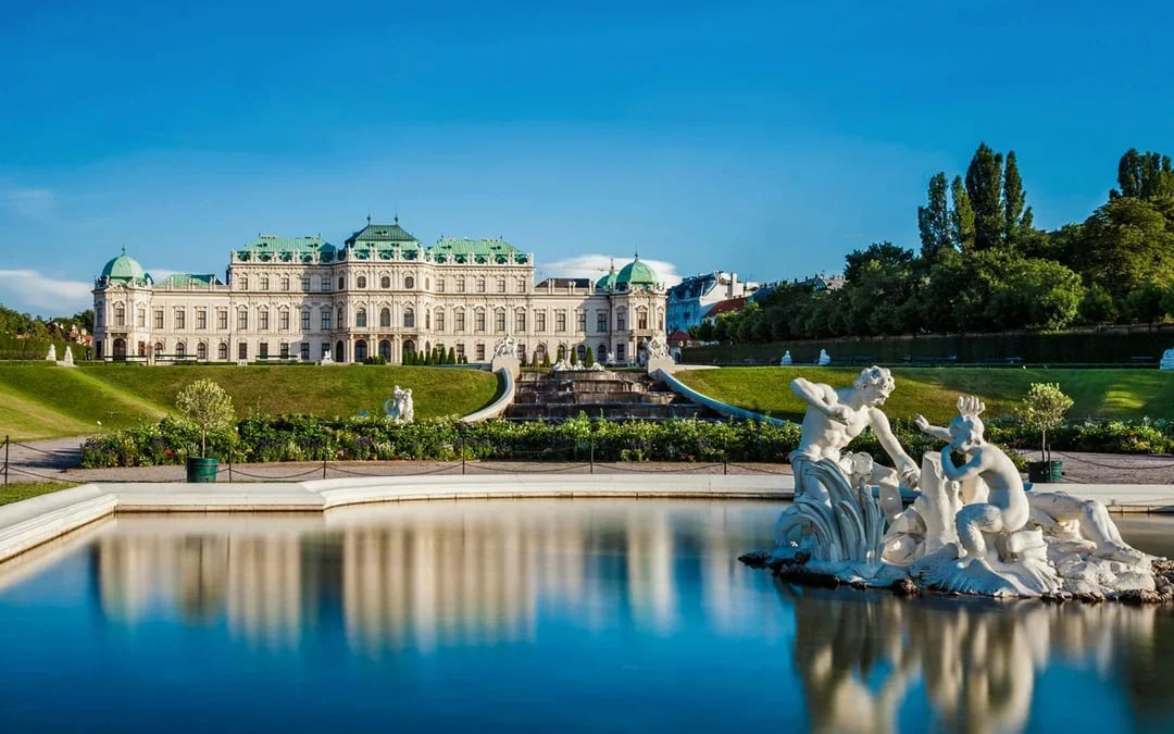 Upper Belvedere Palace & Gardens Guided Tour with Direct Entry Image 9