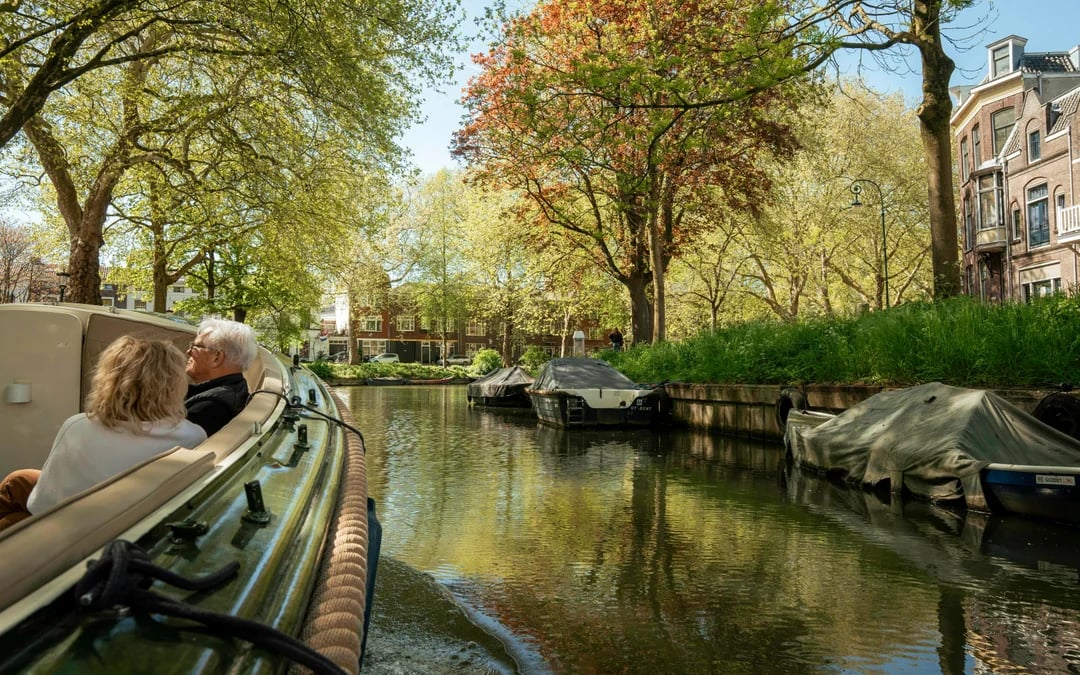 Utrecht: One Hour Open Boat Canal Cruise Image 7