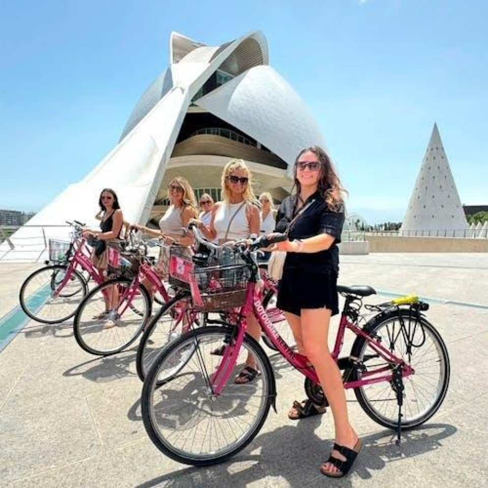 Valencia bike tour with a local guide
