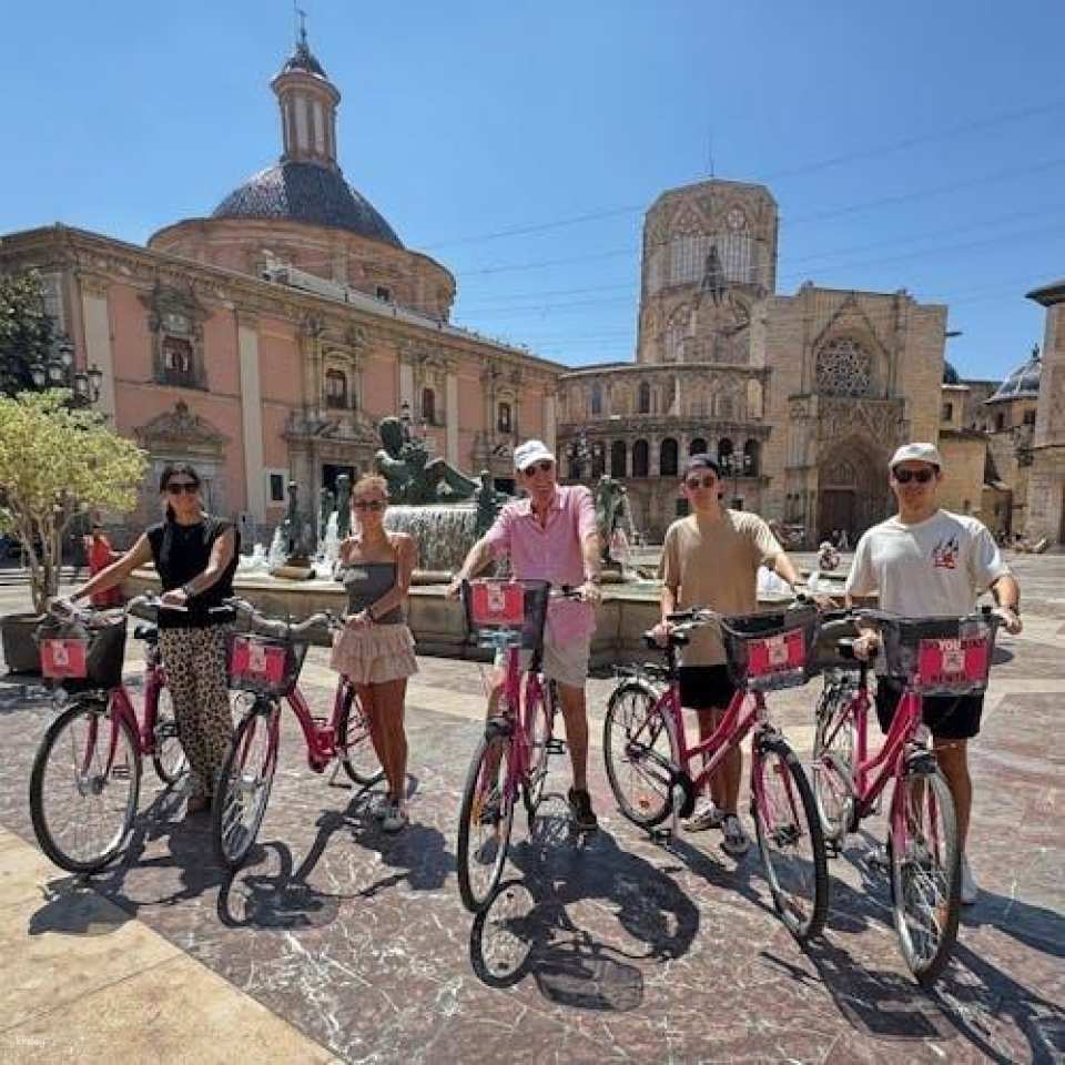 Valencia bike tour with a local guide