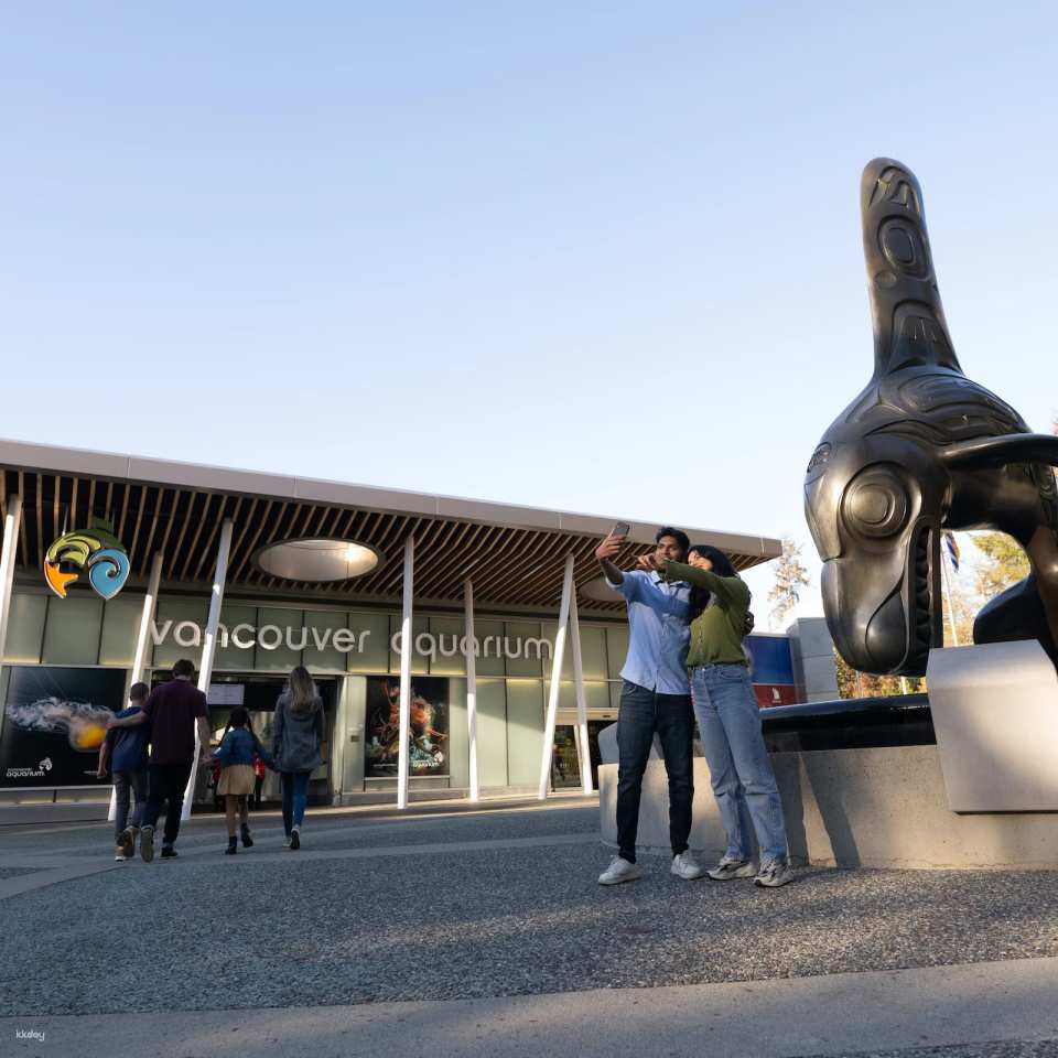 Vancouver Aquarium: Admission Ticket | Canada