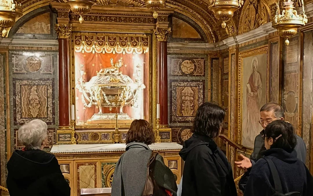 Vatican Basilicas & Pope Francis Tomb Semi-Private Guided Tour Image 10