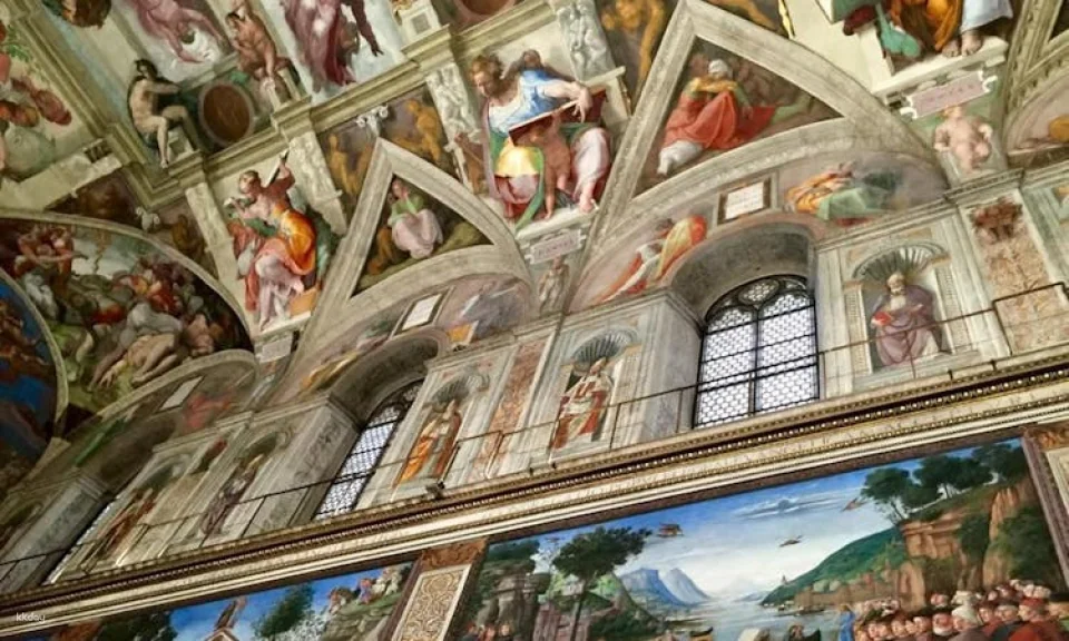 Vatican Museums and Sistine Chapel skip-the-line tickets with assistance at the entrance