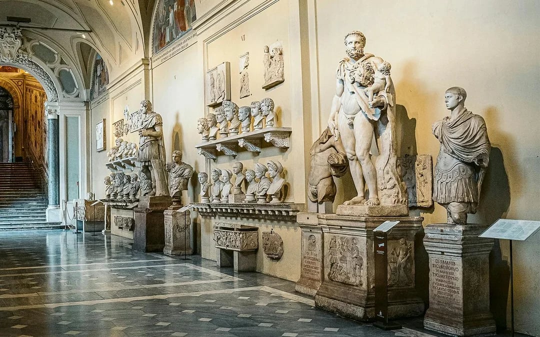 Vatican Museums + Sistine Chapel Small Group Tour Image 1