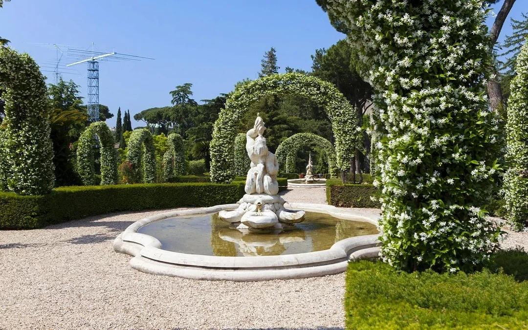 Vatican Museums Tickets with Vatican Gardens Open Bus Tour Image 5