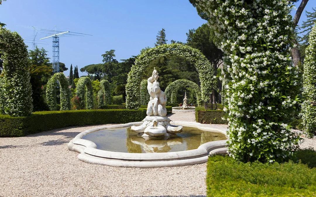 Vatican Museums Tickets with Vatican Gardens Open Bus Tour Image 5