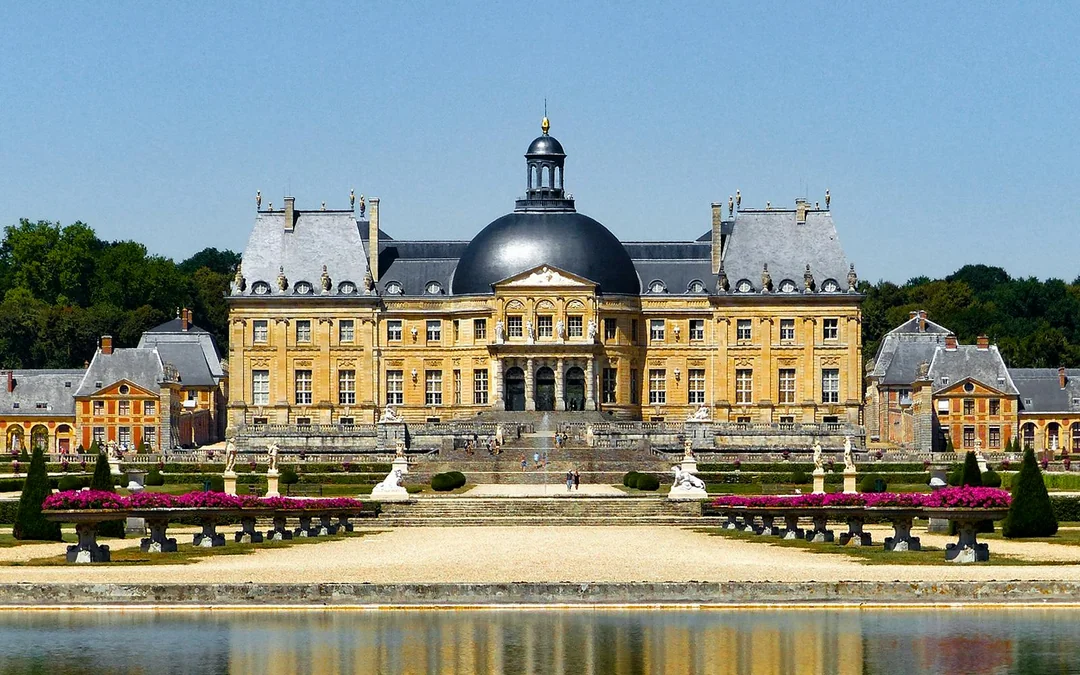 Vaux-le-Vicomte Castle Tickets with Audio Guide Image 1