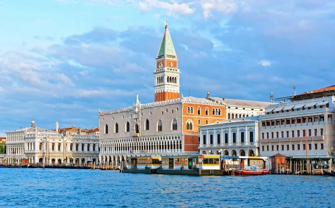 Venice City Pass with Access to Doge’s Palace, Scuola Grande & Querini Stampalia Image 2