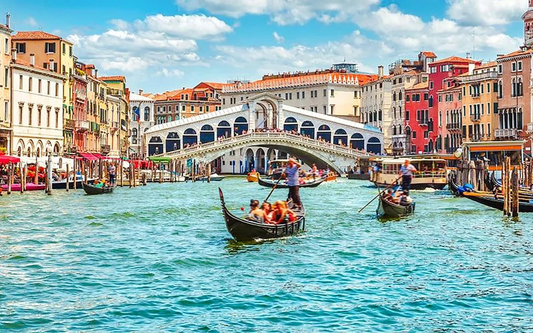 Venice Morning Walking Tour of San Marco and Castello with Gondola Ride Image 8