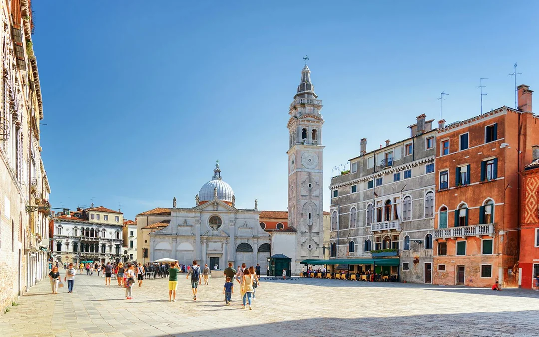 Venice Walking Tour with Grand Canal Gondola Ride Image 2