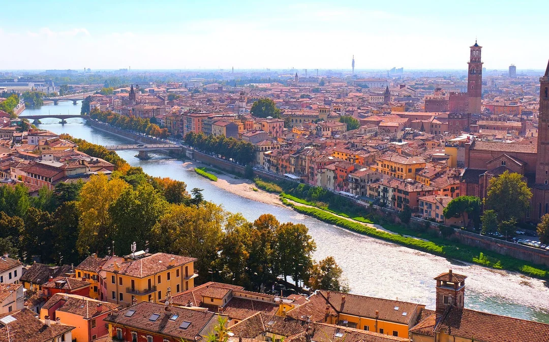 Verona & Lake Garda Self Guided Audio Tour Image 3