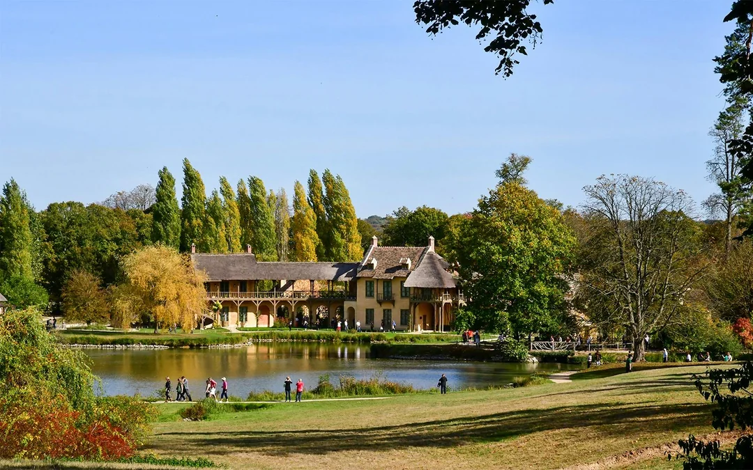 Versailles Gardens Only Tickets - Trianon and Marie-Antoinette Estate Image 4