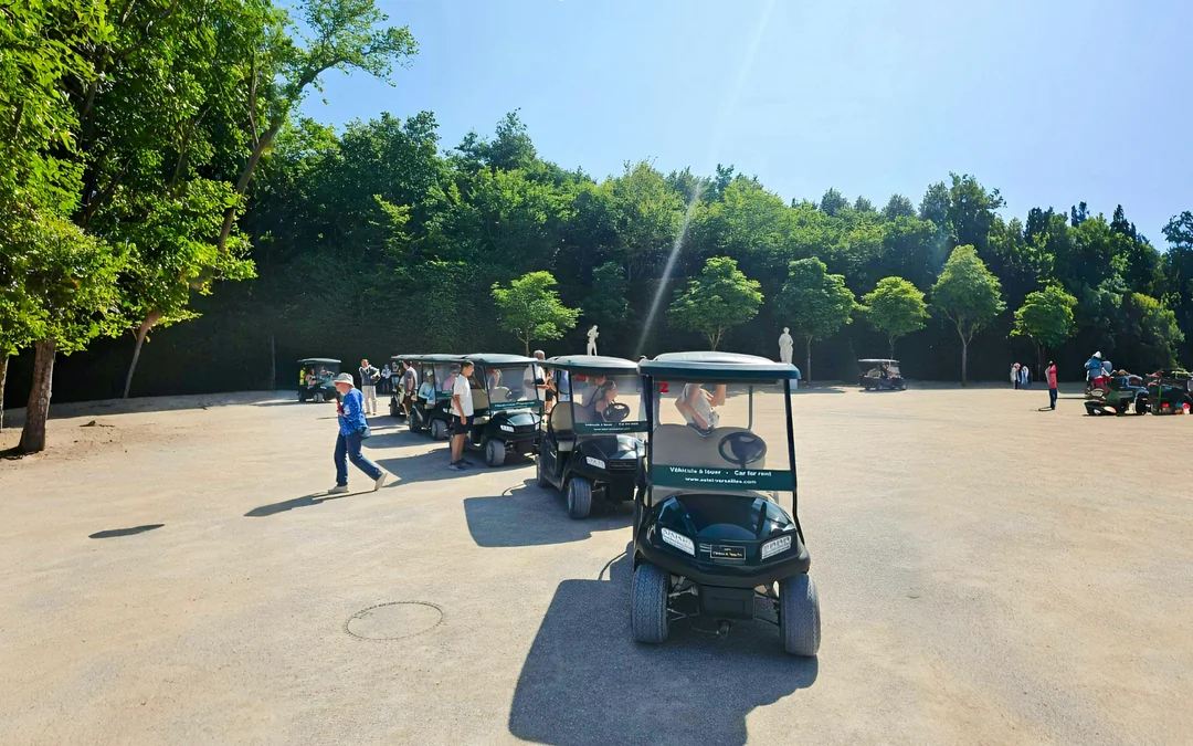 Versailles Golfcart & Bike Guided Tour: Gardens Hamlet Fountains Image 2