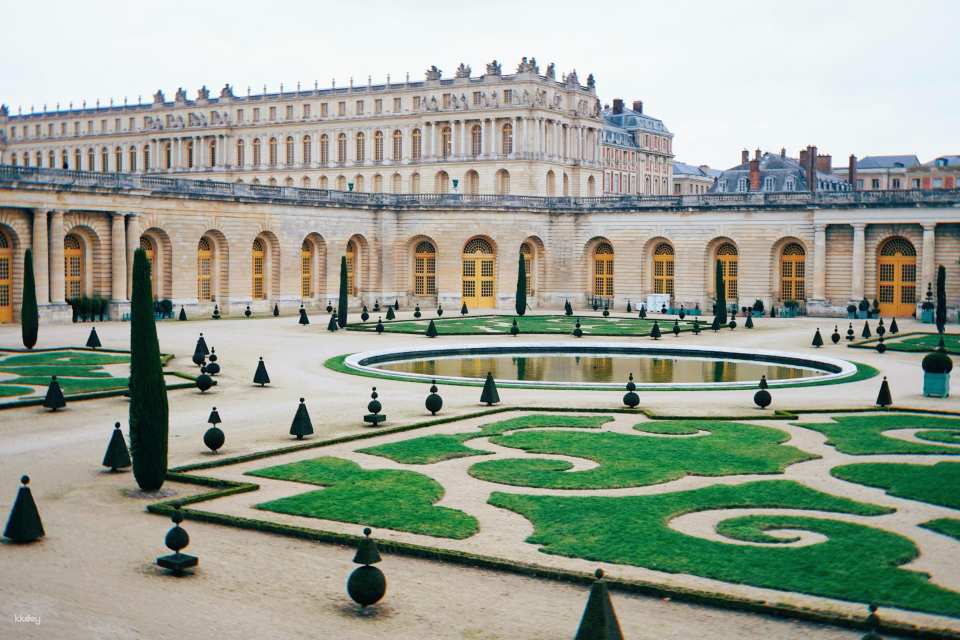 Versailles Palace entrance ticket with Garden Access & Audio guide