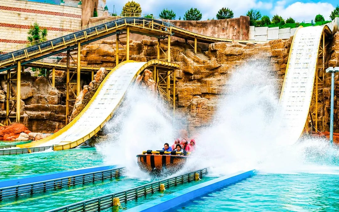 Vialand Theme Park Unlimited Access Tickets with Hotel Transfers  Image 5