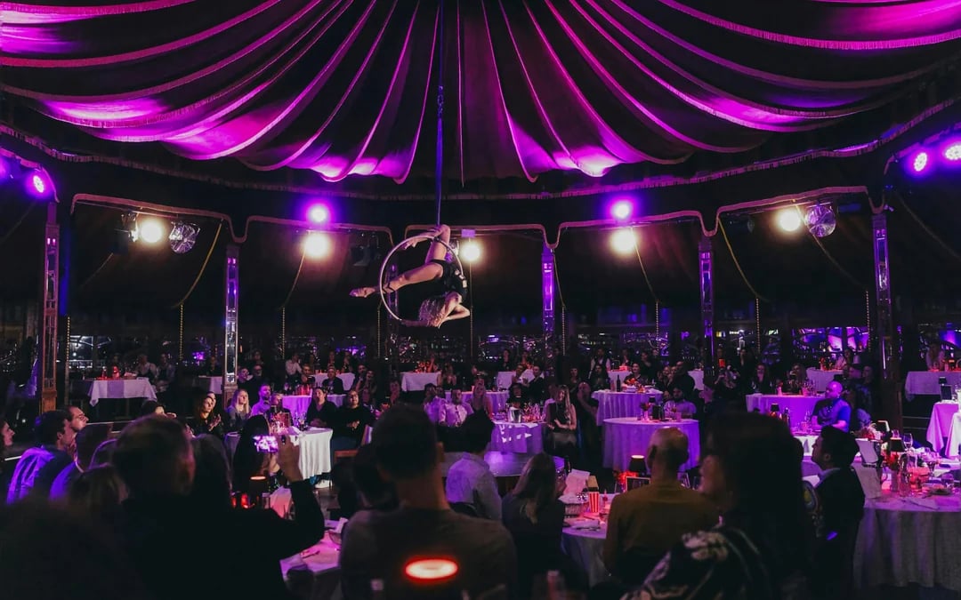 Vienna Burlesque & Retro Circus Dinner Show with Three-Course Meal Image 1