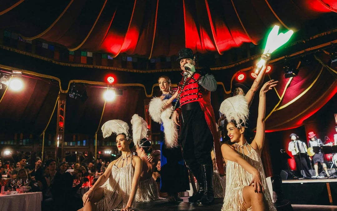 Vienna Burlesque & Retro Circus Dinner Show with Three-Course Meal Image 9