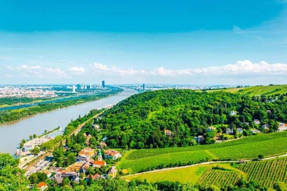 Vienna PASS for up to 90 free attractions