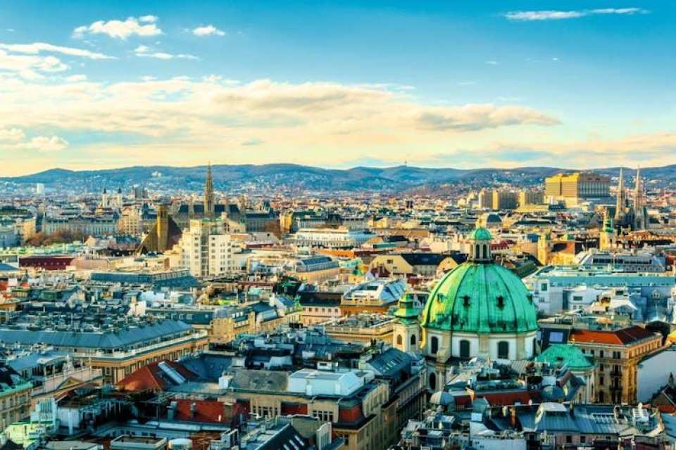 Vienna PASS for up to 90 free attractions