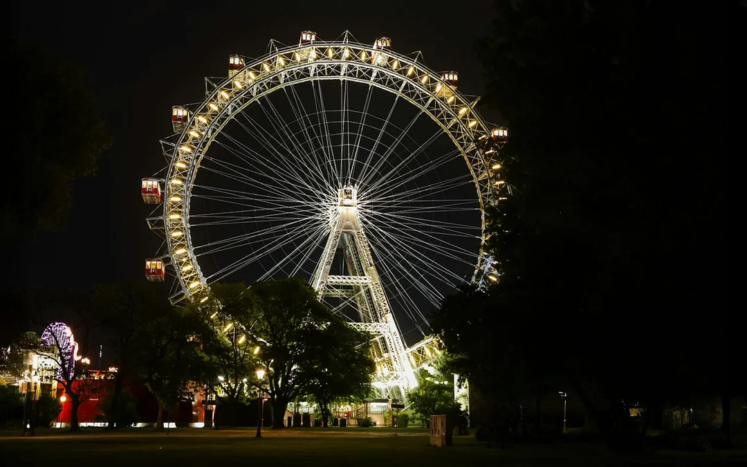 Vienna Giant Ferris Wheel Skip-the-Line Admission Ticket Image 4