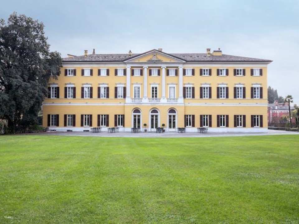 Villa dei Cedri Thermal Park Verona - Entrance
