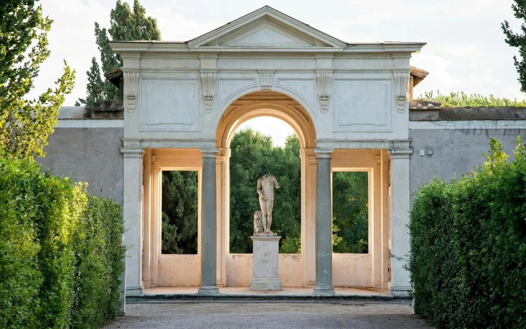 Villa Medici and French Art School Guided Tour Image 4