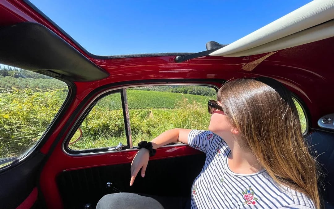 Vintage Fiat 500 Sunset Drive and Aperitivo in Chianti Countryside with Vineyard Visit and Regional Tasting Image 4