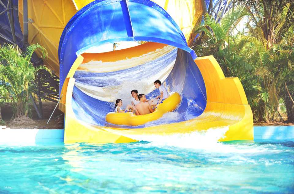 VinWonders Cua Hoi Theme Park Ticket | Vietnam