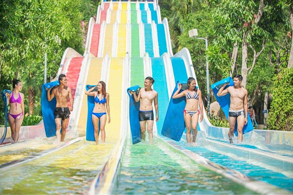 VinWonders Cua Hoi Theme Park Ticket | Vietnam