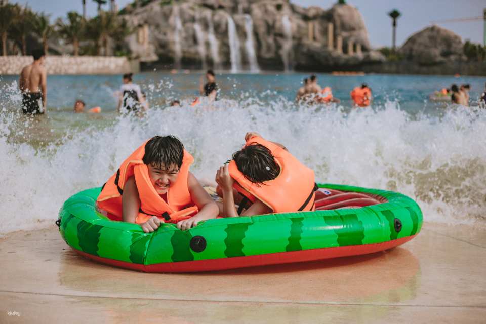 VinWonders Ha Noi: Wave Park & Water Park Ticket