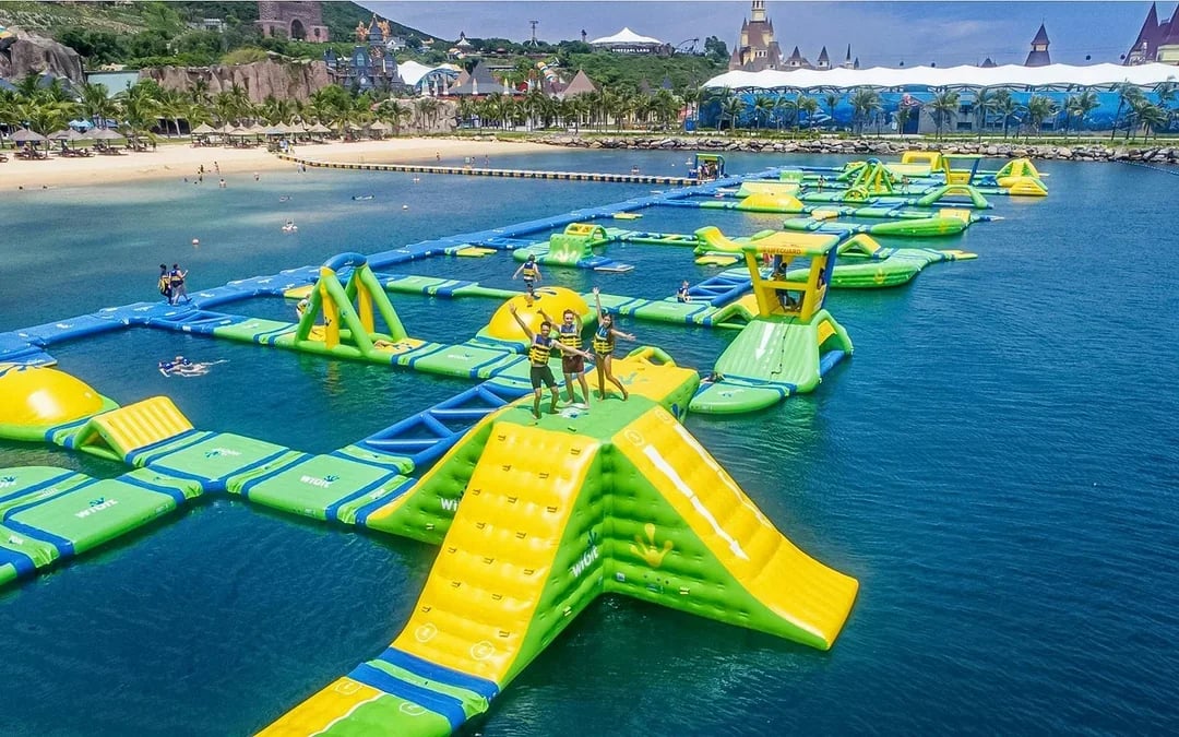 VinWonders Nha Trang Single Entry Tickets with Round-Trip Cable Car Ride Image 8