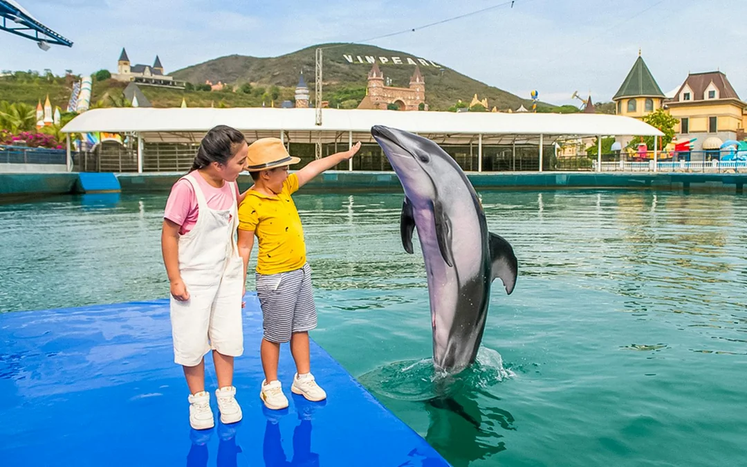 VinWonders Nha Trang Unlimited Access Tickets with Round-Trip Cable Car Ride Image 4