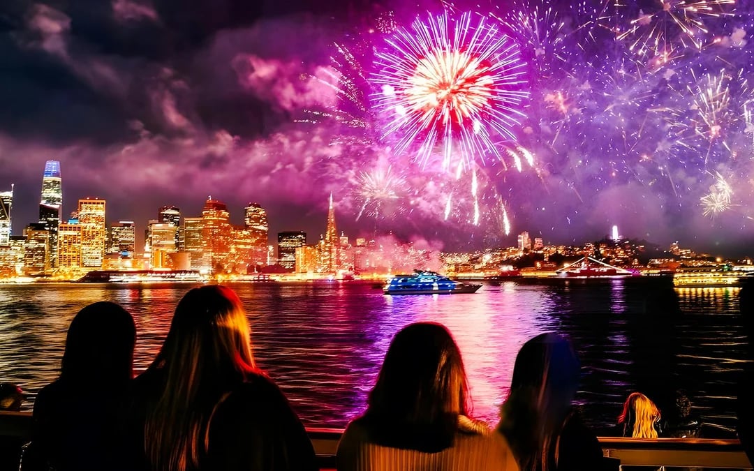 VIP New Year’s Eve Cruise in New York City Image 8